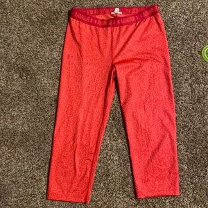 medium under amor capris leggings